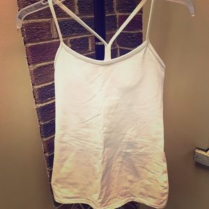 Lululemon Power Y Tank sz 6